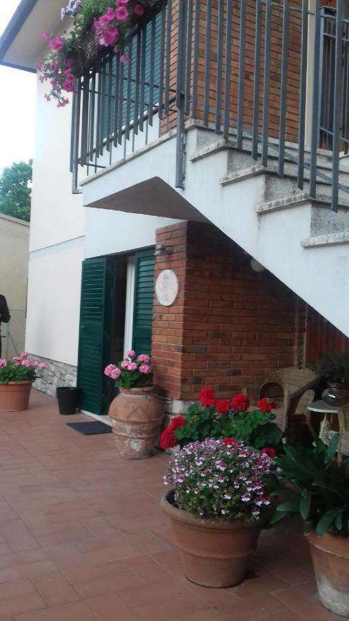 Gino'S House Hotel Pisa Buitenkant foto
